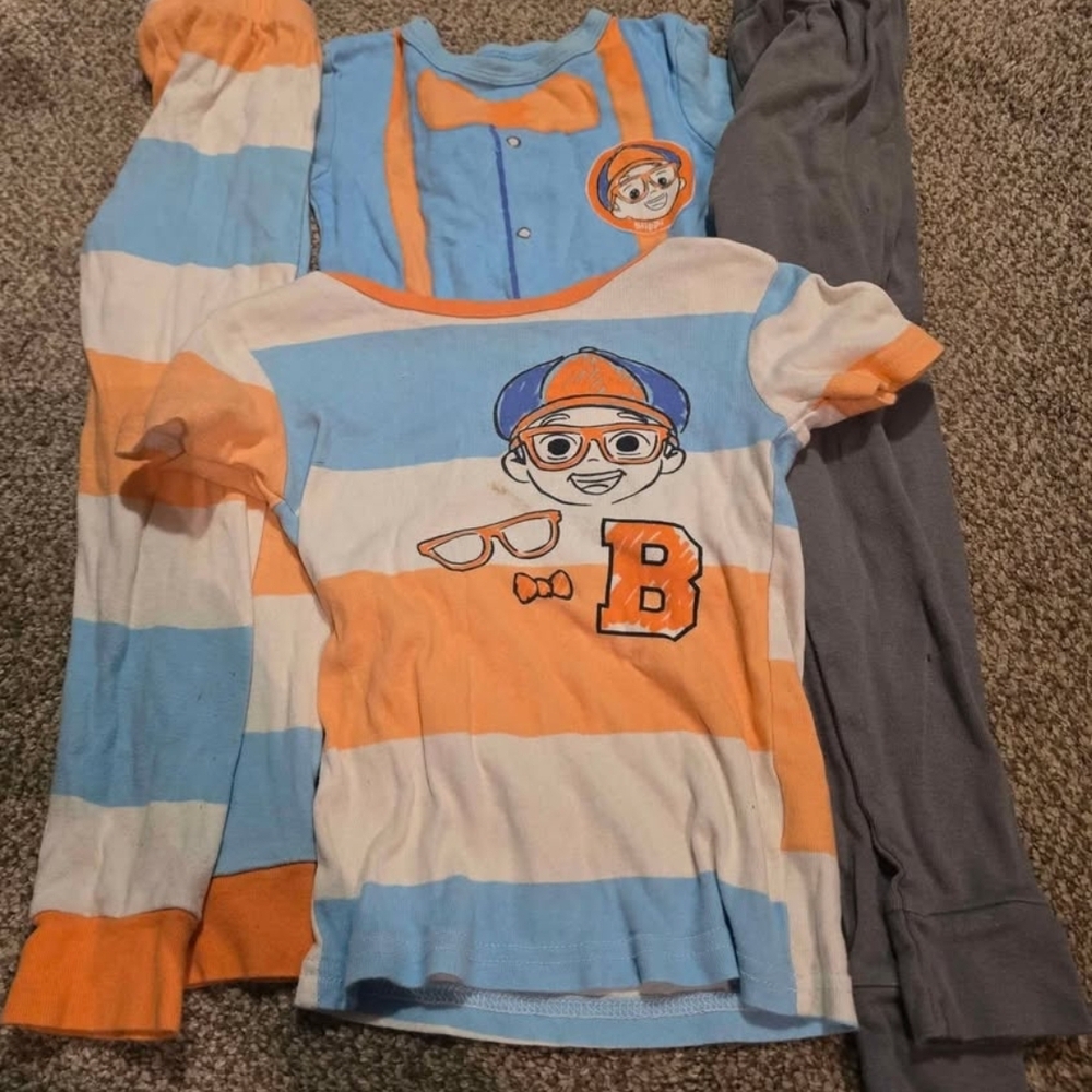Kids Blippi Pajama Set Soze 5t